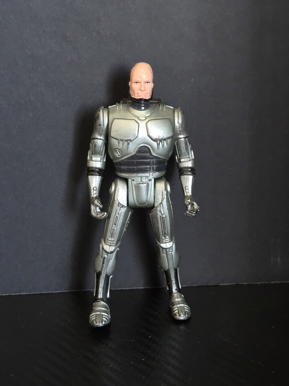 RoboCop 1988 Orion Kenner Ultra Police Leader Cap Firing Action Figure